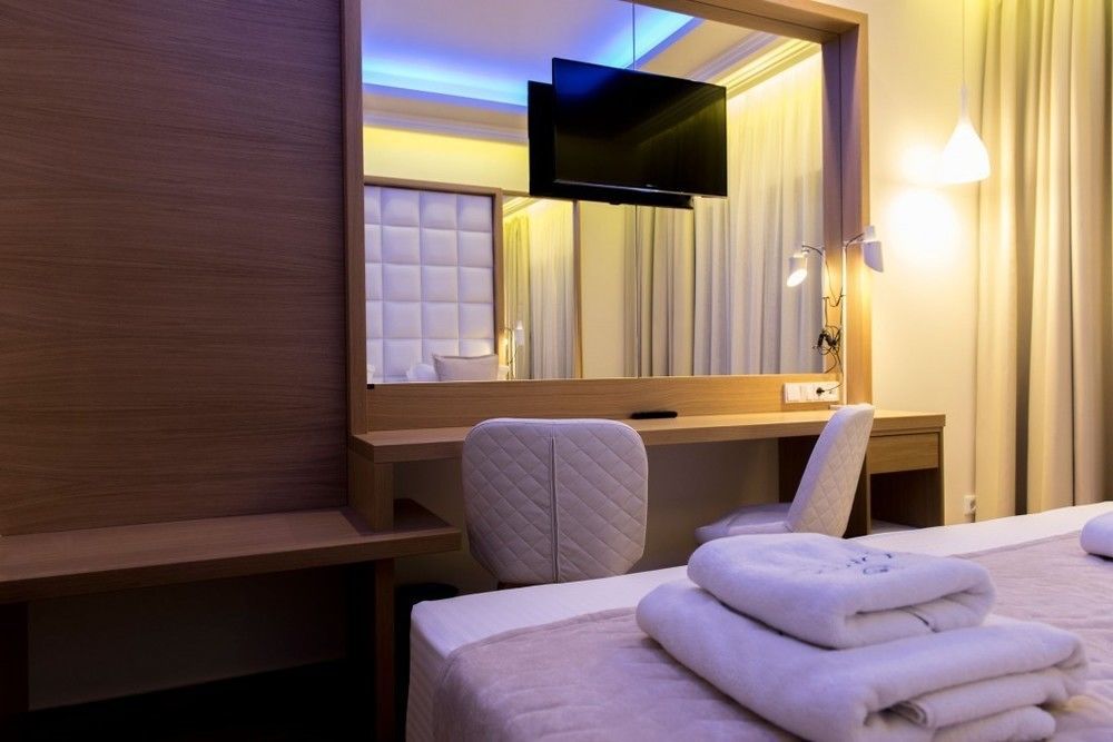 Porto Marine Hotel Platamonas Zewnętrze zdjęcie