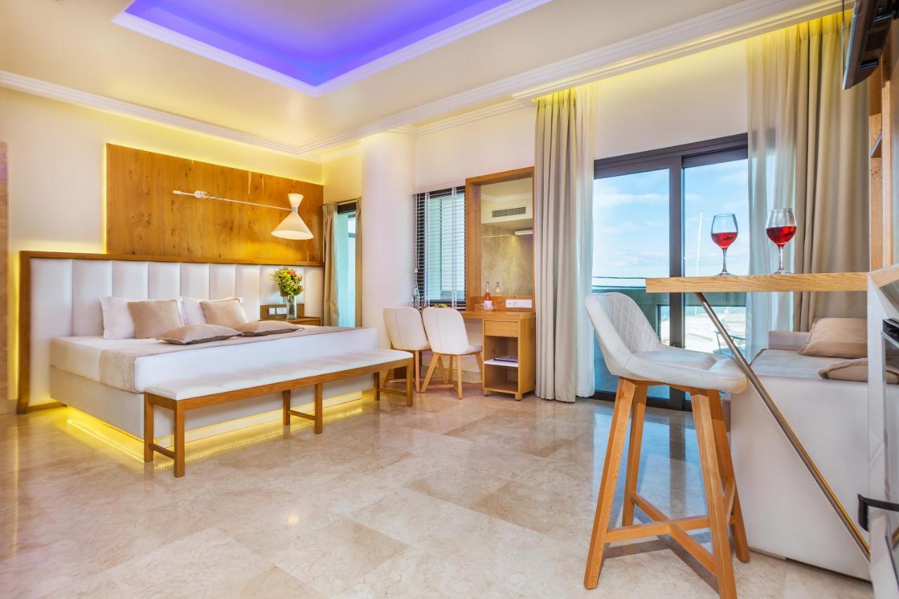Porto Marine Hotel Platamonas Zewnętrze zdjęcie